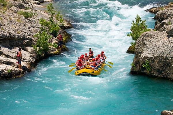 Rafting in action